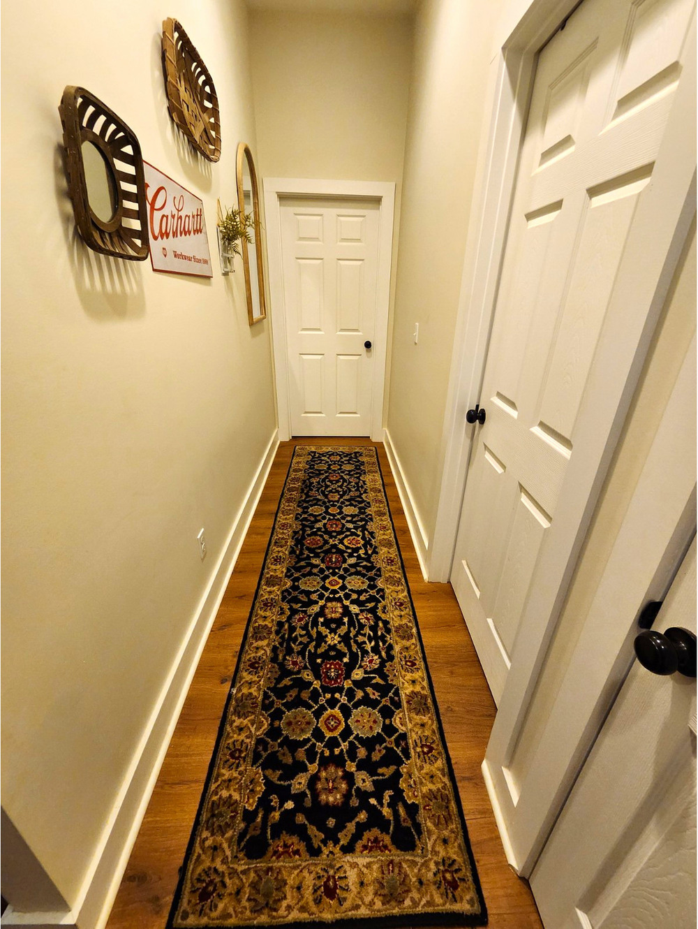 KALATY Empire Collection Hand-Tufted Wool Floral Runner Rug 2x10 Black Beige
